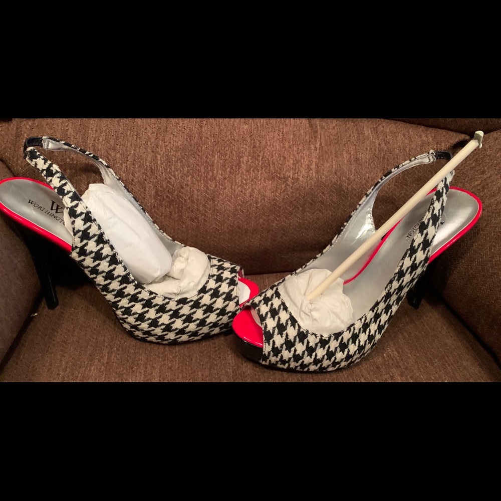NIB Worthington Black/White Houndstooth Slingbacks